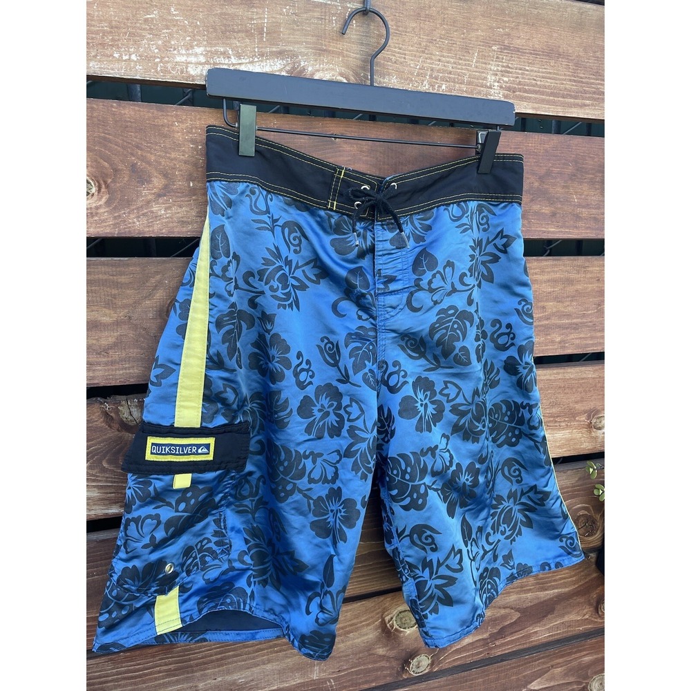 Vtg Quiksilver Mens Blue Nylon Board shorts Perry Dane *Size 30